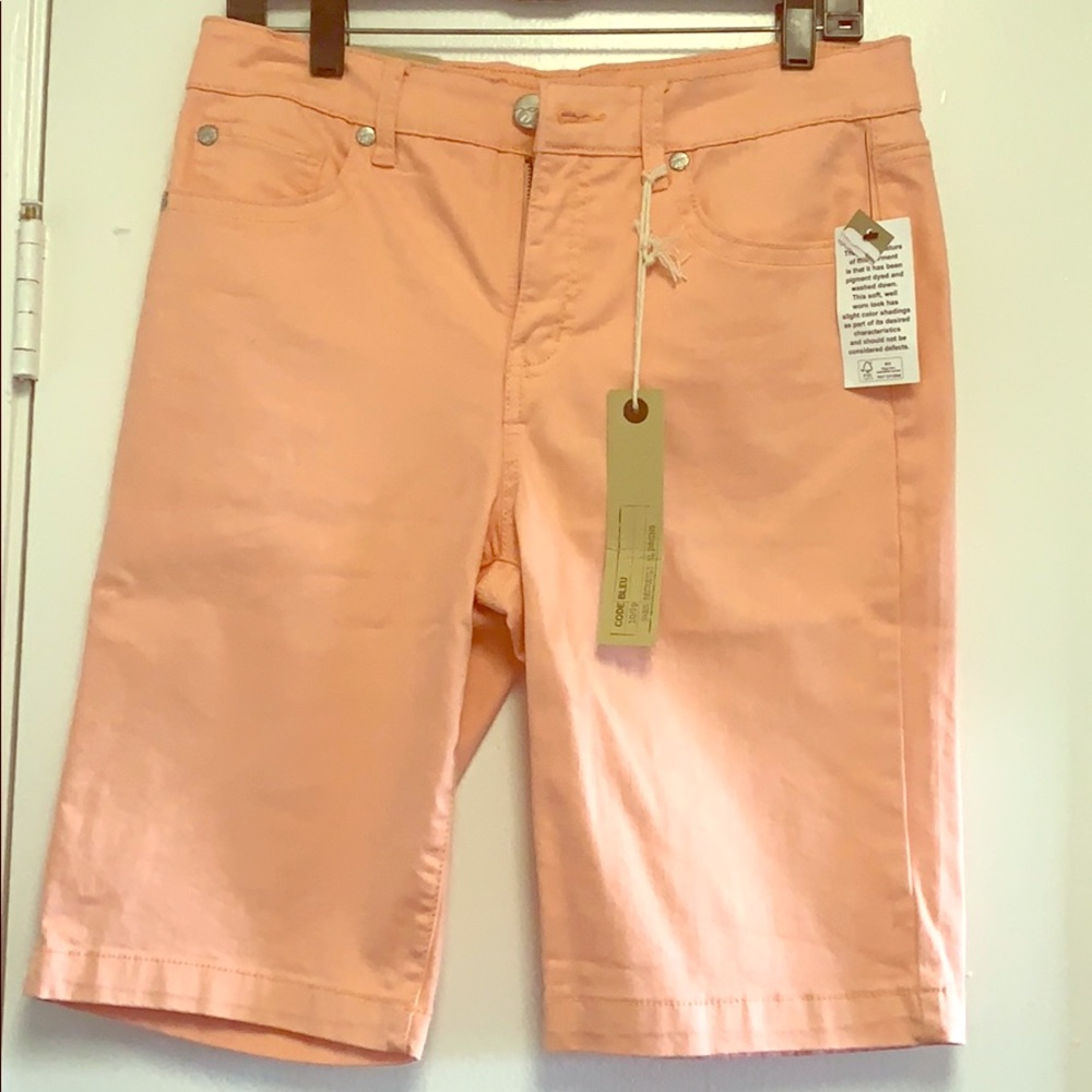 Code bleu size 10 new